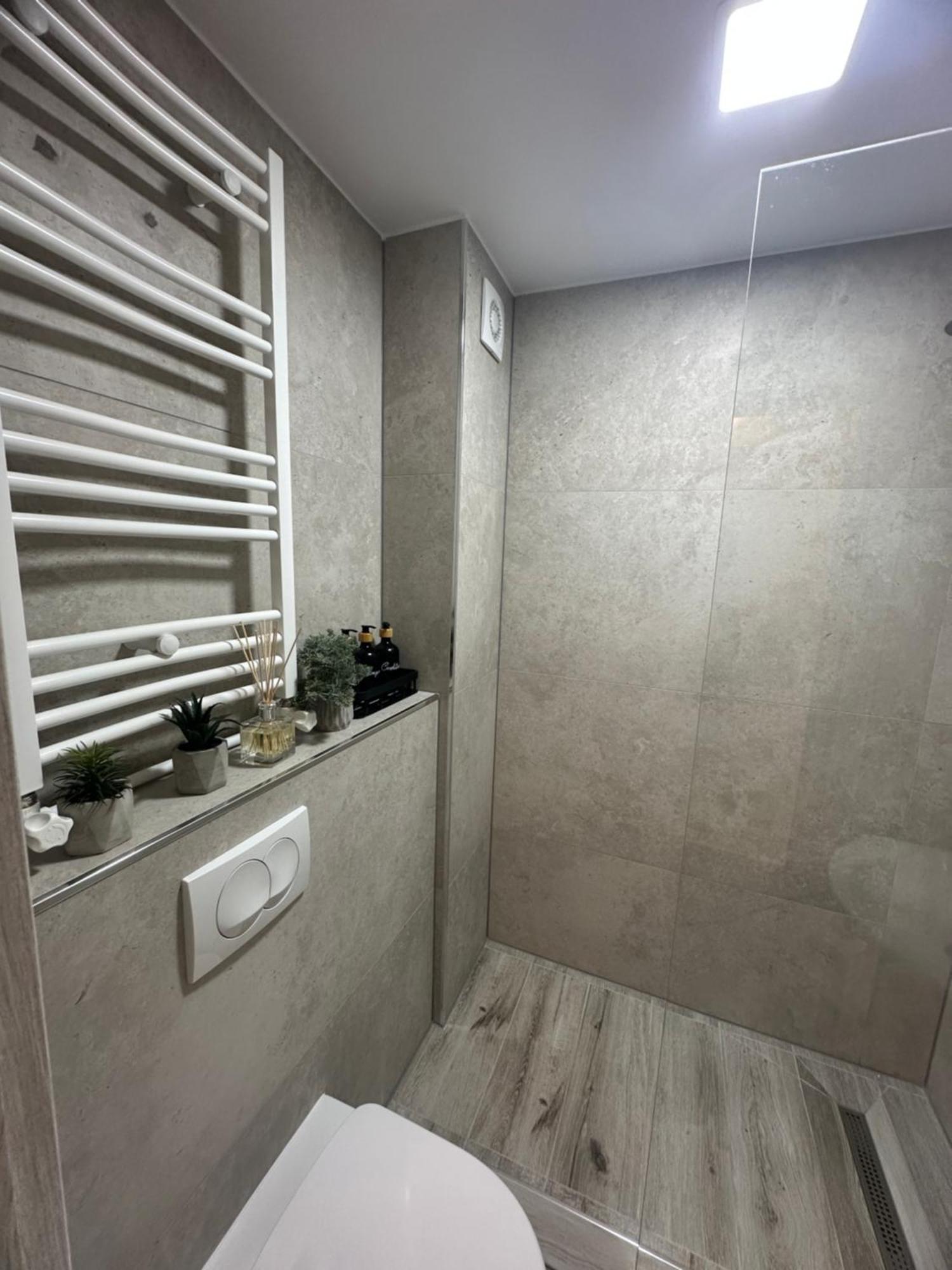 Angel House Apartment Deva Exterior foto
