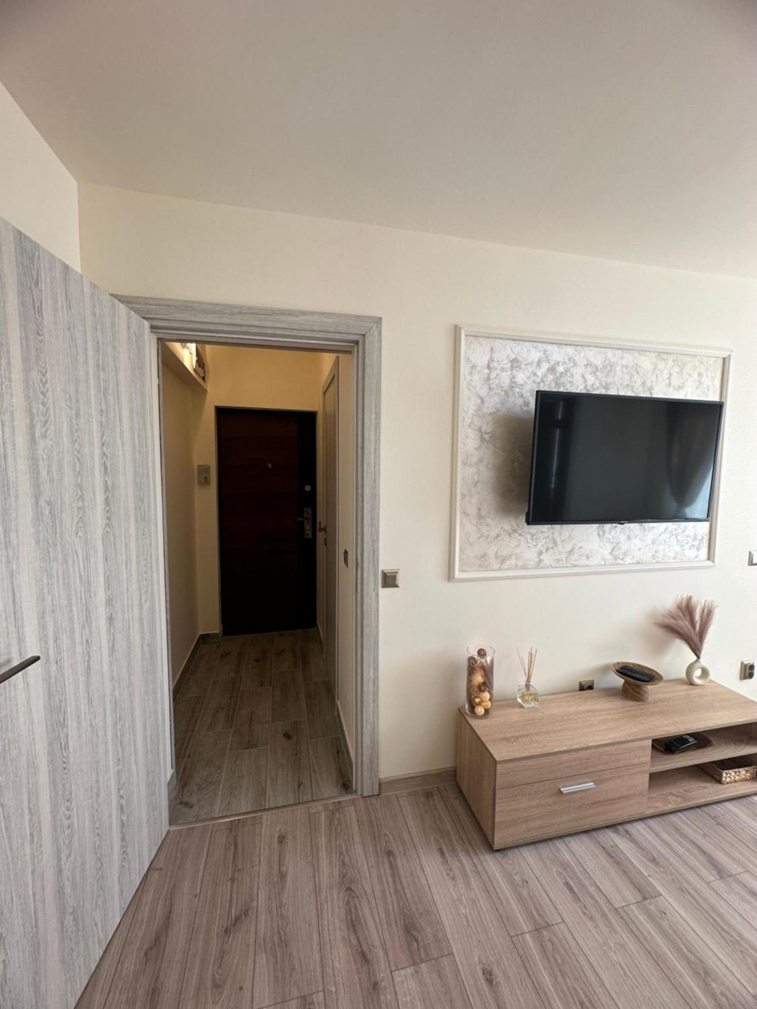 Angel House Apartment Deva Exterior foto
