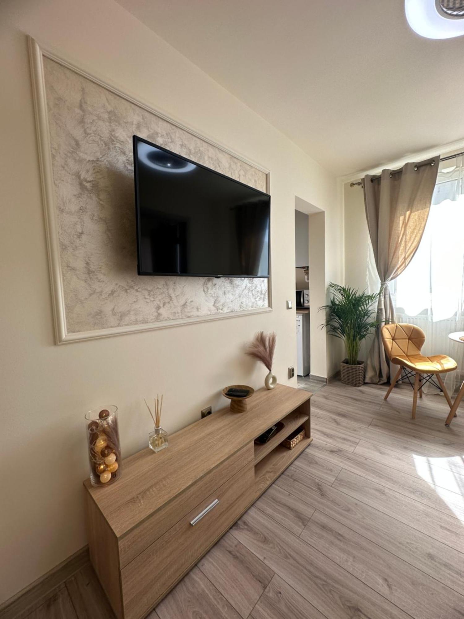 Angel House Apartment Deva Exterior foto